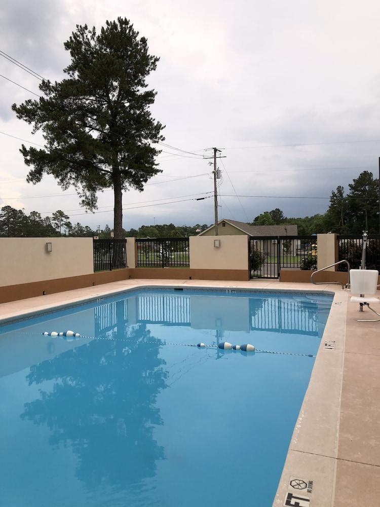 Millennium Inn Ellisville Εξωτερικό φωτογραφία