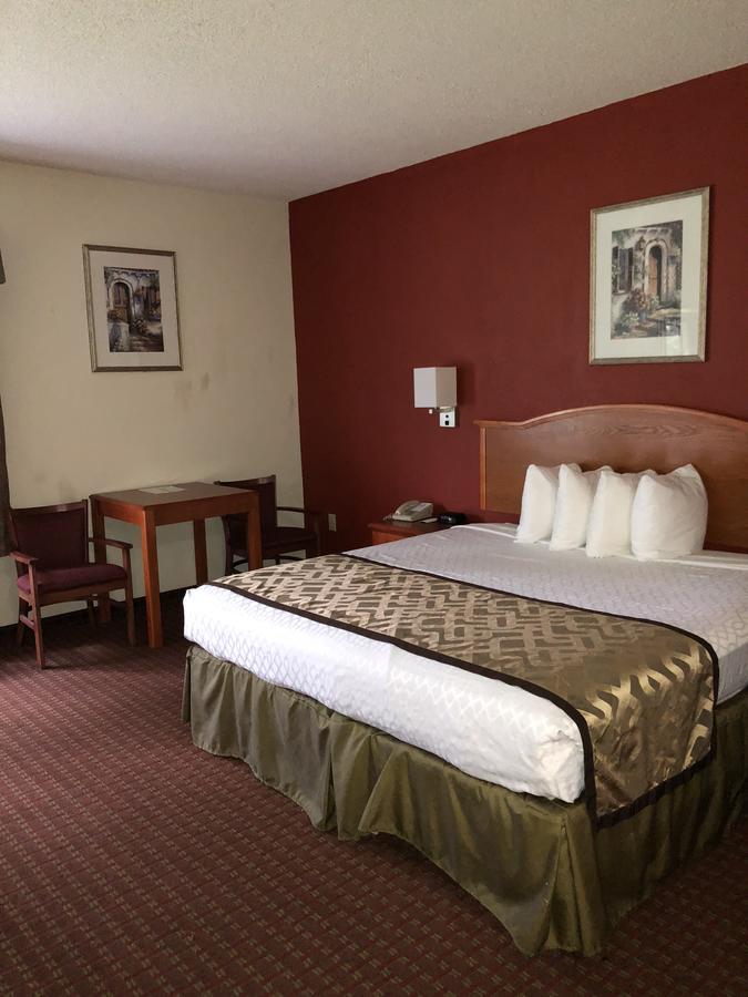 Millennium Inn Ellisville Εξωτερικό φωτογραφία
