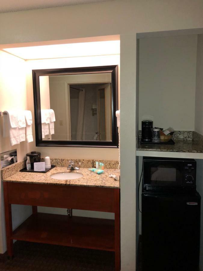 Millennium Inn Ellisville Εξωτερικό φωτογραφία